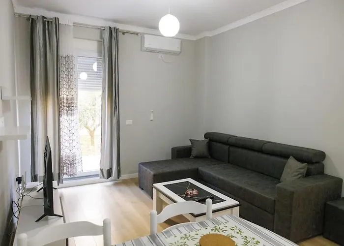 Drita 1 Cozy Modern Apartamento Fier