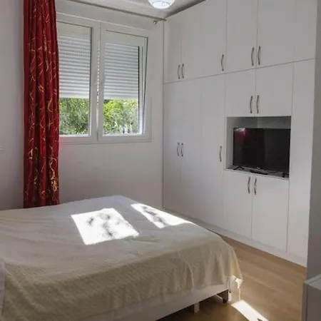 Drita 1 Cozy Modern * フィエル